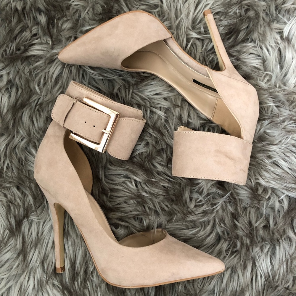 Forever 21 ankle strap pumps